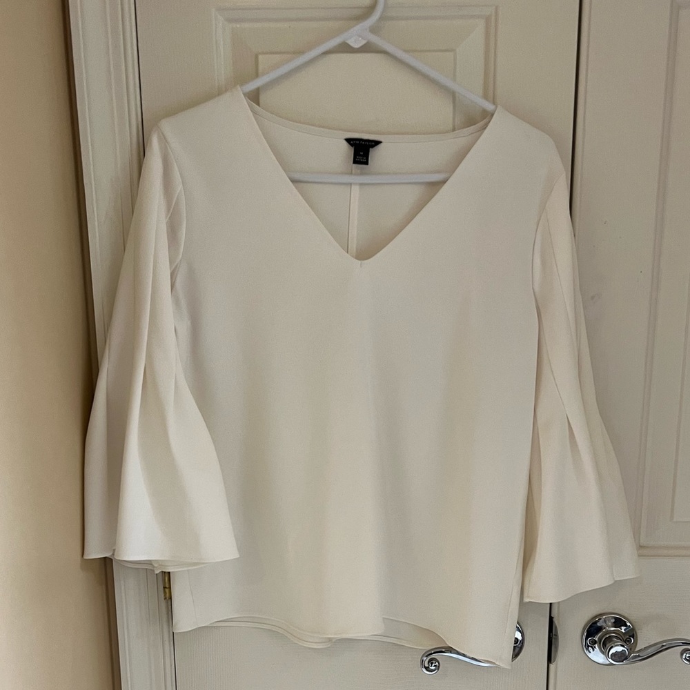 Ann Taylor Off white Blouse with 3/4 sleeves.